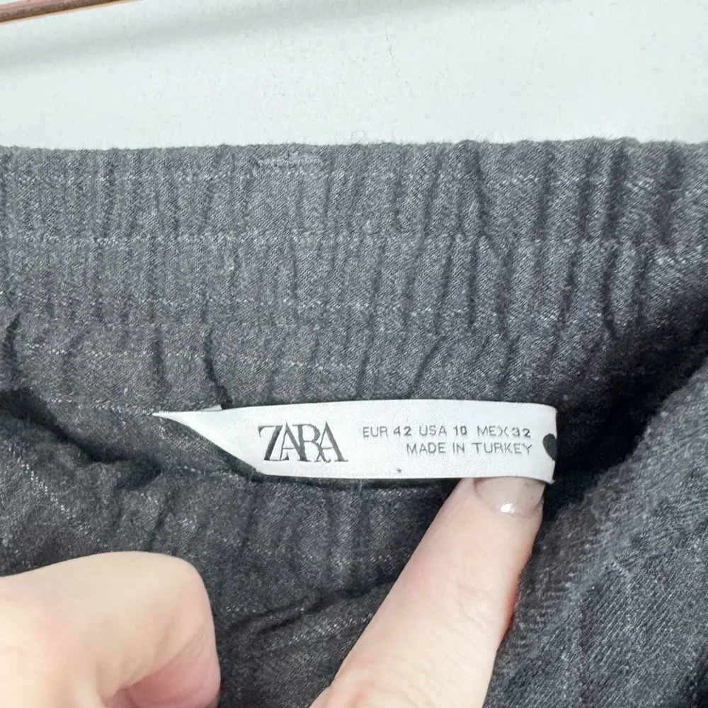 ZARA | Drawstring Waist Gray Pinstripe Print Pants Women’s Size 10